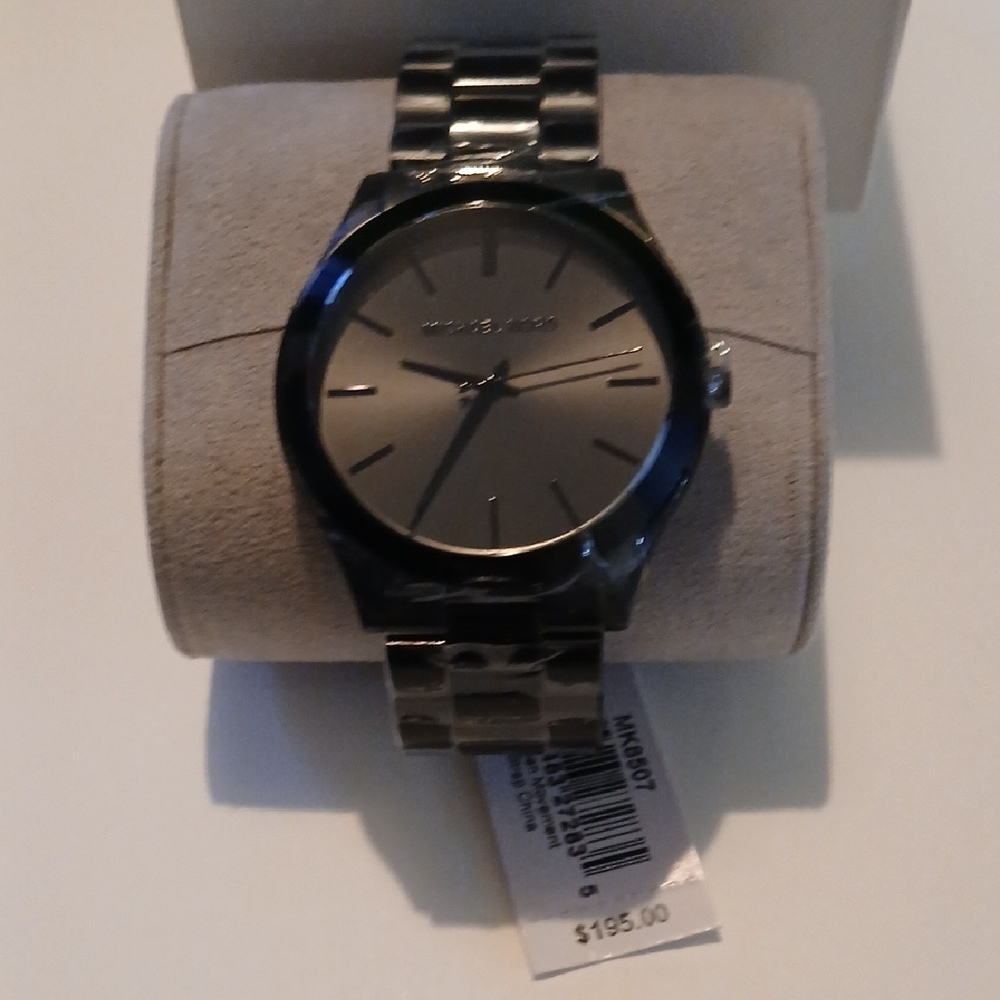 Michael Kors Men's Slim Runway Watch - Picture 4 of 5
